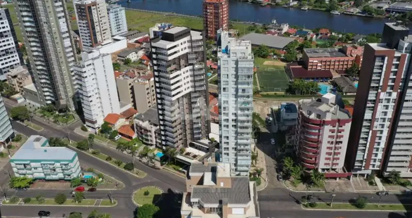 Apartamento na Praia Grande com sacada aberta em Torres RS