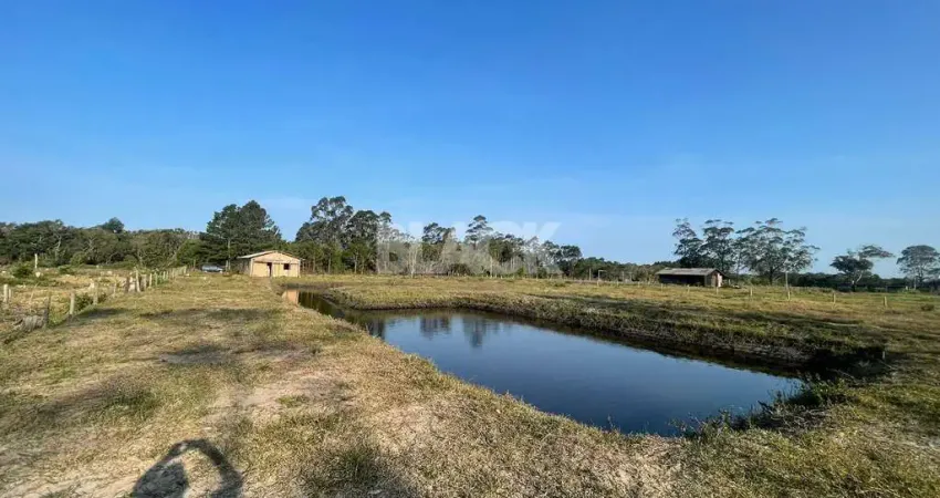 Casa 2 dormitórios à venda Estrela do Mar Torres/RS