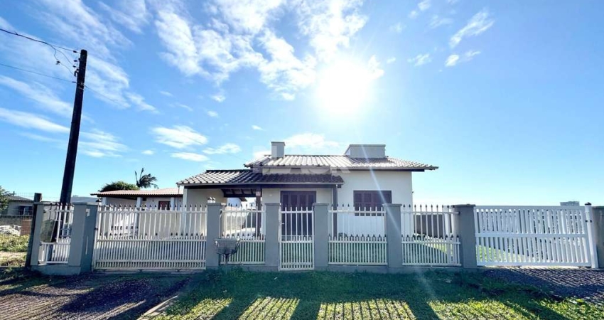 Casa com 3 quartos à venda na Rua Armando Gonçalves dos Santos, 75, Stan, Torres