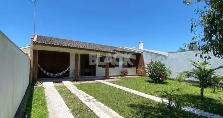 Casa com 3 quartos à venda na Avenida das Ostras, 643, Bela Torres, Passo de Torres