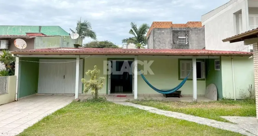 Casa com 2 quartos à venda na Rua 29 de Junho, 83, Progresso, Passo de Torres