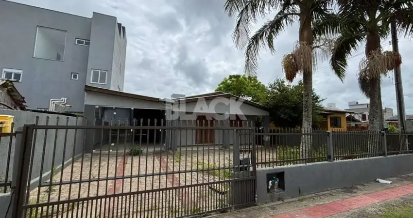 Casa com 3 quartos à venda na R. Alfredo Santana, 162, Centro, Passo de Torres