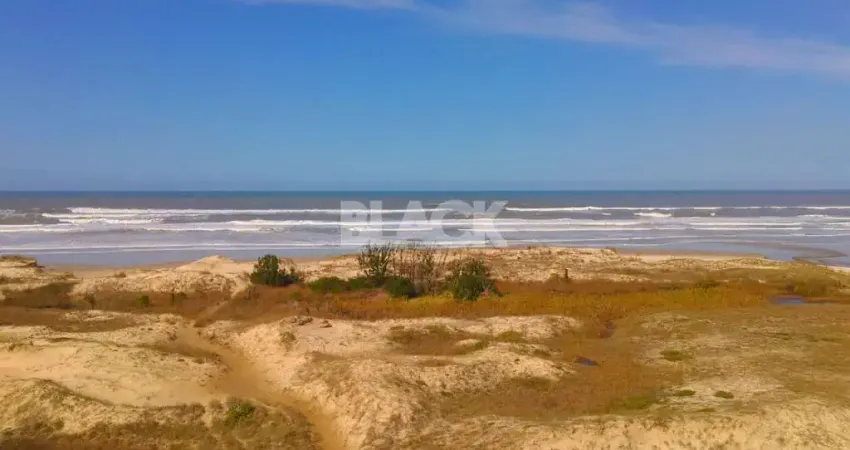 Terreno à venda na Rua M1, 17, Praia Real, Torres