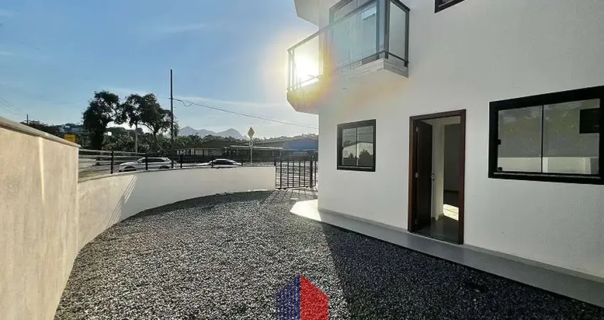 Casa com 3 quartos à venda na Rua Alice Boehm Baumer, 20, Vila Nova, Joinville