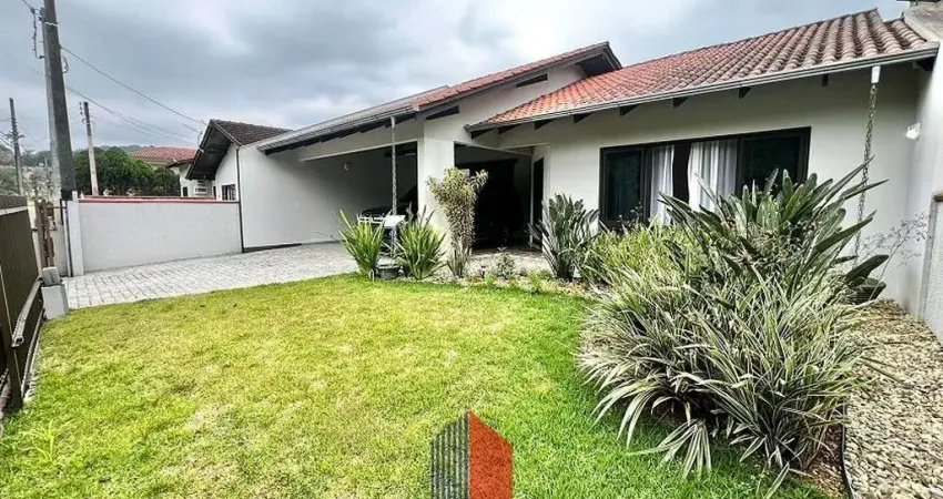 Casa com 3 quartos à venda na Rua Vereador Guilherme Zuege, 730, Pirabeiraba, Joinville