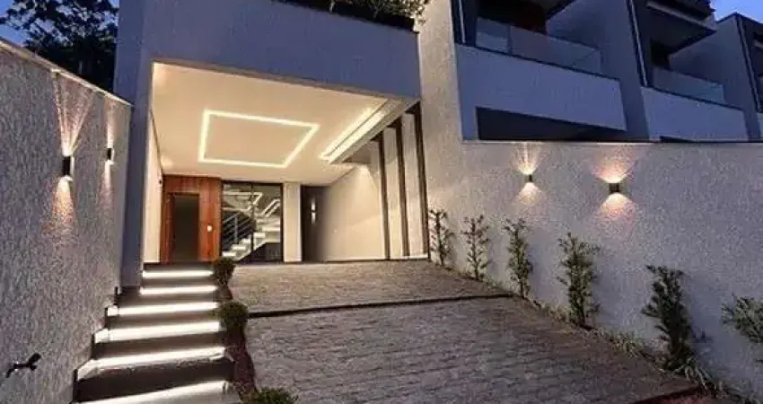 Casa com 3 quartos à venda na Rua Cristiano Lueders, 180, Glória, Joinville