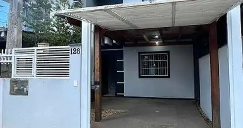 Casa com 2 quartos à venda na Rua Índia, 126, Boa Vista, Joinville
