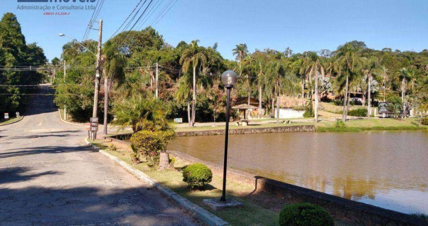CONDOMÍNIO FECHADO – LAZER E QUALIDADE DE VIDA - CHÁCARA RESIDENCIAL COM 3 CASAS, PISCINA E ESPAÇO GOURMET