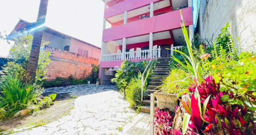 Casa com 6 quartos à venda em Canaã, Belo Horizonte 