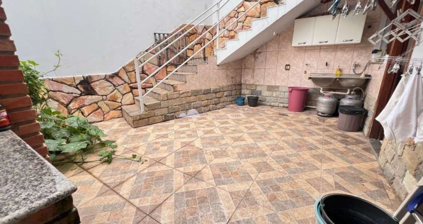Casa com 4 quartos à venda na Santa Mônica, Belo Horizonte 