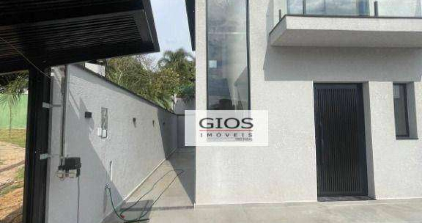 LINDA CASA, NOVA COM ACABAMENTO DE PRIMEIRA LINHA EM CONDOMINIO