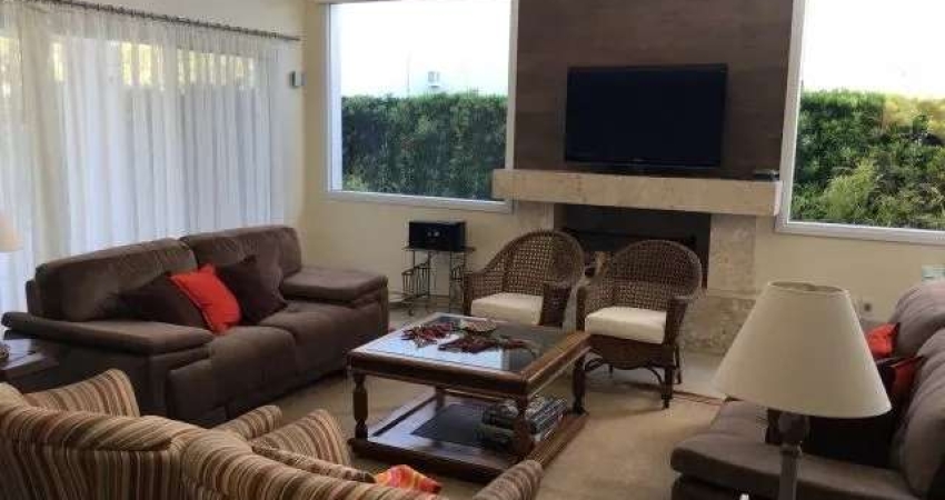 Casa em Condomínio