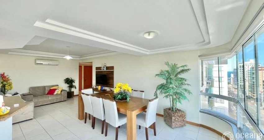 Apartamento de 3 dormitórios