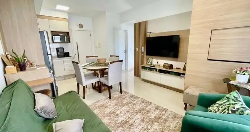 Apartamento de 02 dormitórios com suíte, mobiliado e decorado
