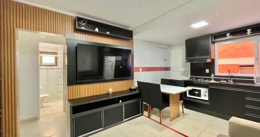 APARTAMENTO DE 01 DORMITÓRIO TRANSFORMADO EM 02, COM TERRAÇO!