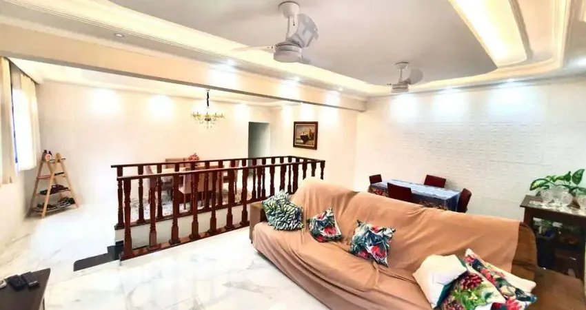 Casa à venda no Embaré, Santos – 4 quartos, 1 suíte, 2 vagas, frente, 536m² totais