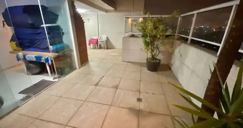 Cobertura de Luxo no Estuário: 3 quartos, 1 suite, 3 salas, 4 banheiros, 1 vaga de garagem, 150m² - Santos-SP.