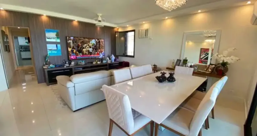 Apartamento de Luxo à Venda em Santos-SP, Bairro Pompéia: 3 Quartos, 1 Suíte, 2 Salas, 2 Banheiros, 2 Vagas de Garagem, 184m².