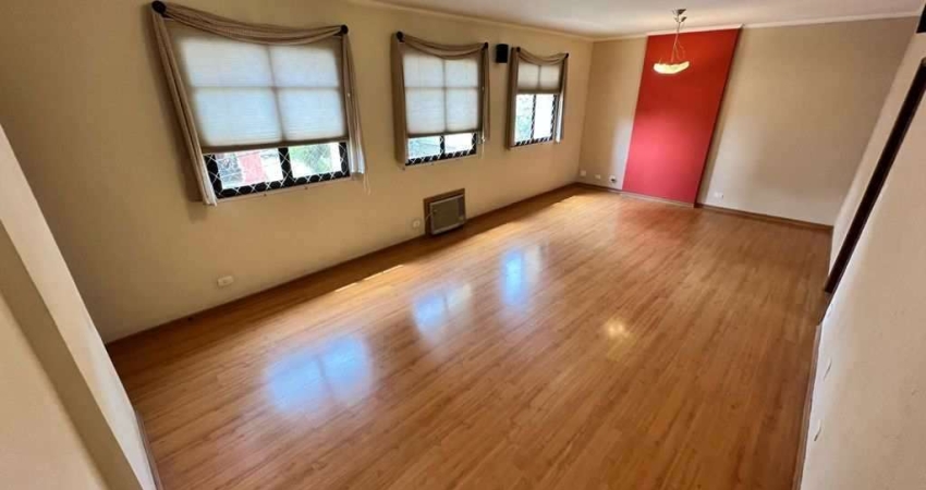 Apartamento de 3 quartos com suíte e sala ampla no Boqueirão, Santos-SP: 127m² e vaga de garagem!