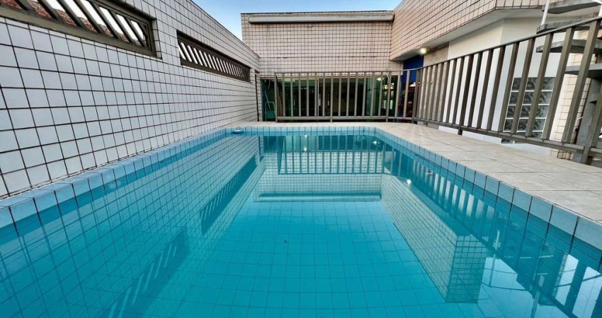 Imperdível Casa de Luxo à Venda em Embaré, Santos-SP: 4 Quartos, 4 Suítes, 2 Salas, 6 Banheiros, 2 Vagas, 318m².