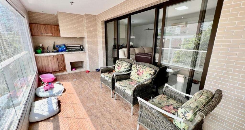 Apartamento à venda de alto padrão no Gonzaga, Santos-SP: 3 quartos, 3 suites, 2 salas, 4 banheiros, 2 vagas de garagem, 246m².