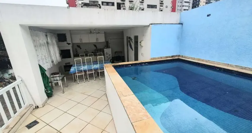 Casa com 3 quartos, Gonzaga, Santos - R$ 1.39 mi, Cod: 880