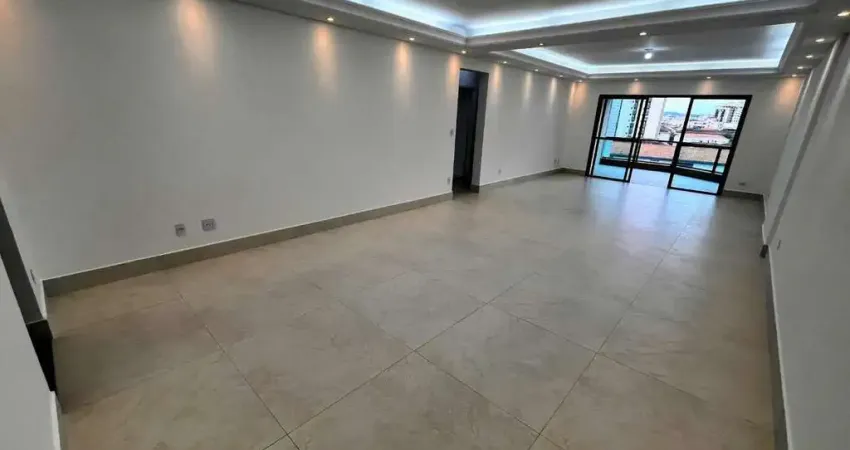 Apartamento 3 Quartos com 2 Vagas, Frente – Boqueirão, Santos