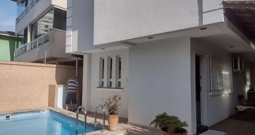 Casa com 3 quartos, Aparecida, Santos - R$ 1.6 mi, Cod: 992