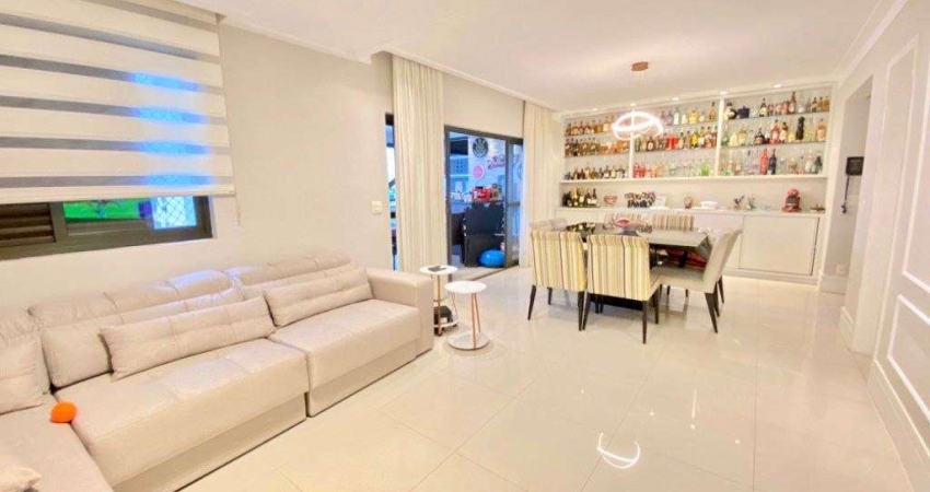 Apartamento à venda na Ponta da Praia em Santos-SP: 3 quartos, 1 suíte, 1 sala, 3 banheiros, 2 vagas de garagem, 111m² de área. ¡Confira!