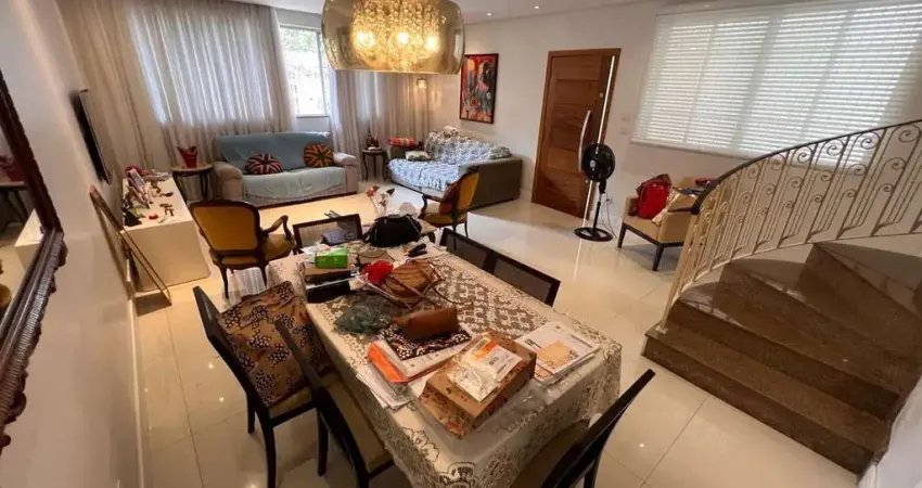 Casa com 3 quartos, Ponta da Praia, Santos - R$ 2.12 mi, Cod: 1393