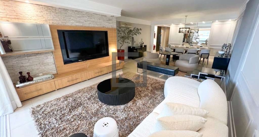 Imperdível! Apartamento de luxo com 3 suítes e 3 vagas na Aparecida, Santos-SP - 226m² de pura sofisticação.