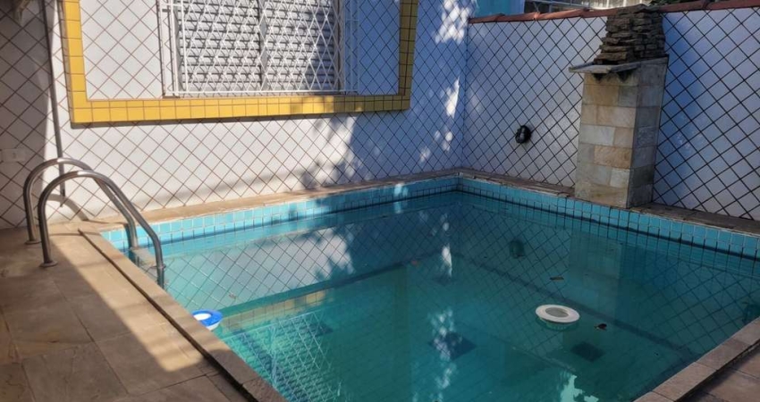Casa para Venda em Santos-SP: 2 Quartos, 1 Sala, 2 Banheiros e 1 Vaga de Garagem no Bairro Aparecida - 75,00 m² de Área!
