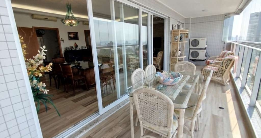 Apartamento à venda na Aparecida, Santos-SP: 4 quartos, 3 suítes, 1 sala, 5 banheiros, 3 vagas de garagem, 167m². Venha conferir!