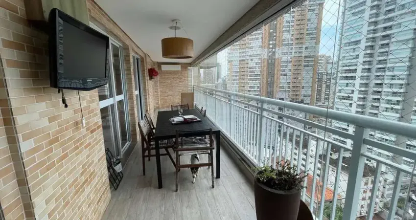 Apartamento de luxo à venda no Gonzaga, Santos-SP: 4 quartos, 3 suítes, varanda gourmet e lazer completo. Aproveite!