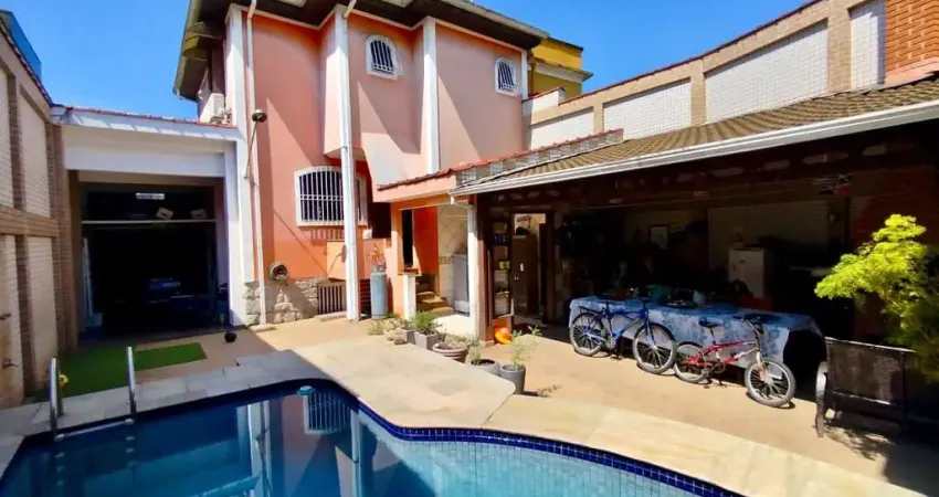 Casa com 3 quartos, Vila Belmiro, Santos - R$ 1.28 mi, Cod: 2585
