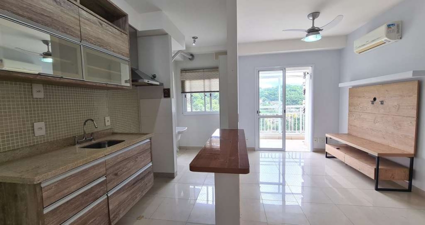 Apartamento à venda em Santos-SP, Marapé: 2 quartos, 1 suíte, 1 sala, 2 banheiros, 1 vaga de garagem, 62m². Aproveite! Andar alto!