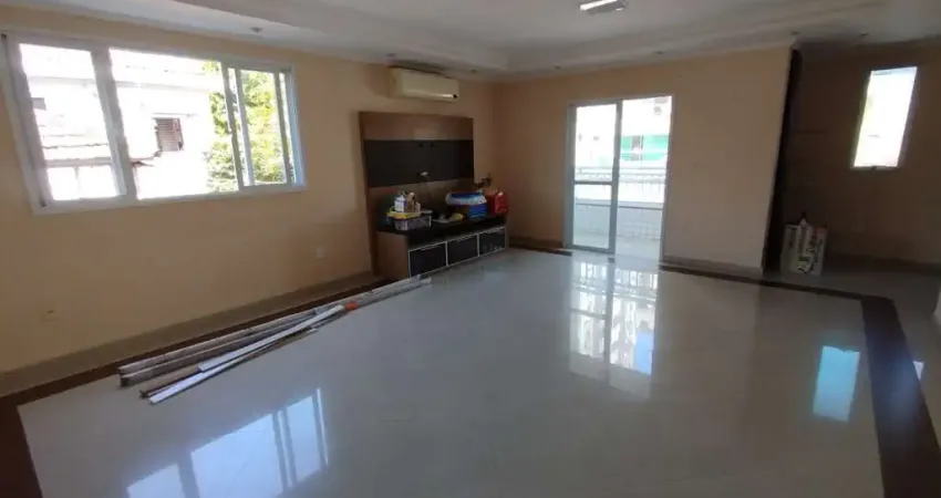Imóvel Exclusivo: Casa de 3 quartos à venda em Campo Grande, Santos-SP com 165m² de área!