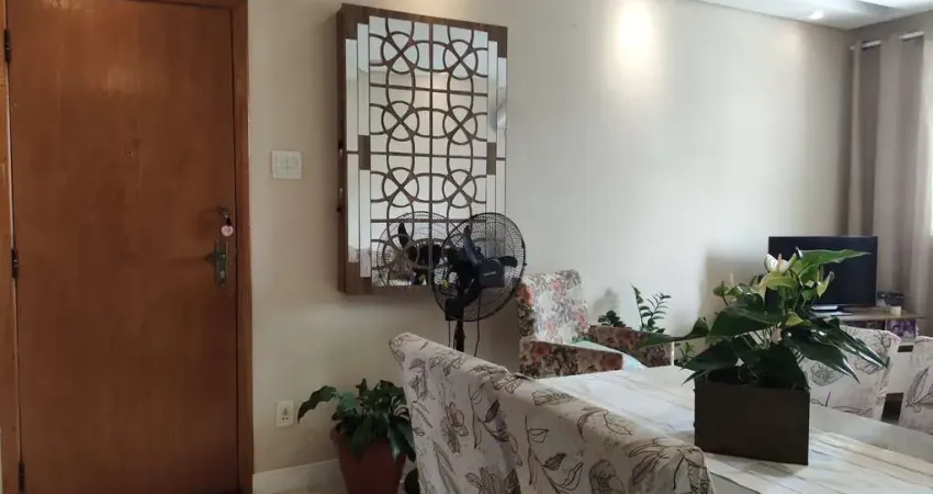Apartamento à venda em Santos-SP, Vila Mathias: 2 quartos, 1 sala, 1 banheiro, 1 vaga de garagem, 84m² de área.