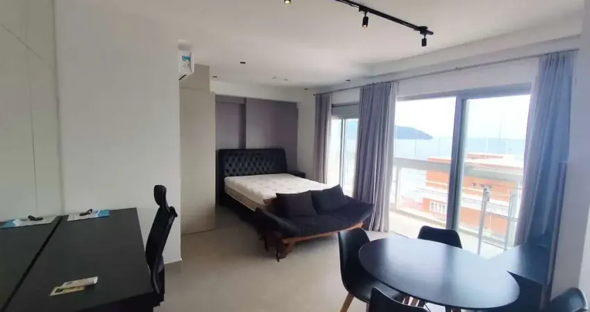 Apartamento à venda em Santos-SP, no Boqueirão: 1 quarto, 1 banheiro, 1 vaga de garagem, 45m². Venha conferir!