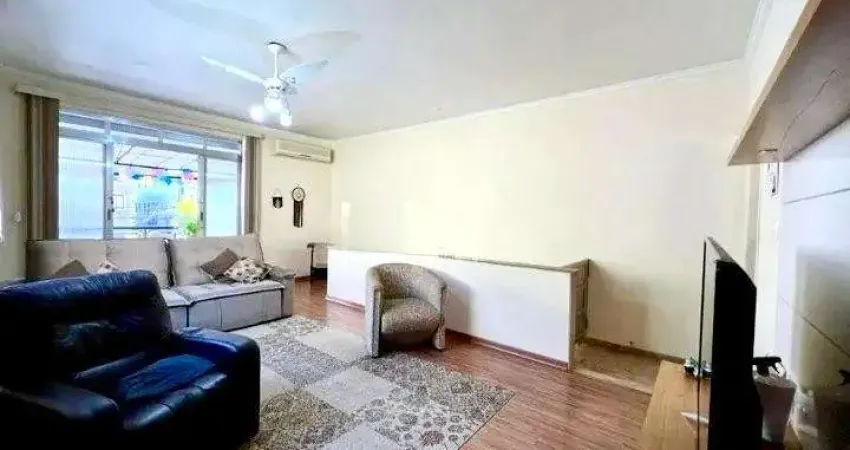 Casa com 3 quartos, Campo Grande, Santos