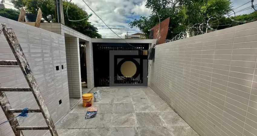 Casa com 2 quartos à venda na Rua José Gonçalves da Mota Jr., 70, Vila Belmiro, Santos