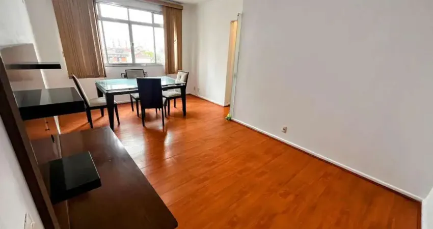 Apartamento à venda em Santos-SP, Campo Grande: 2 quartos, 2 salas, 2 banheiros, 1 vaga de garagem, 98m². Confira já!