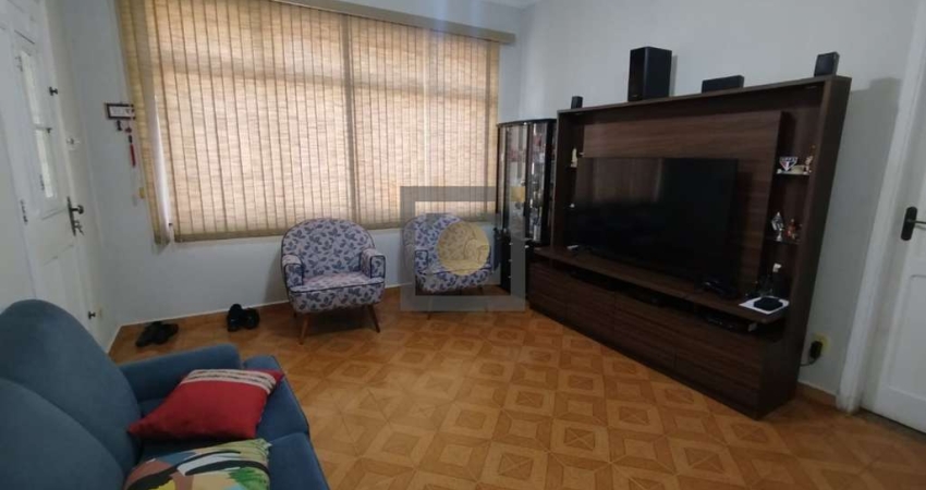 Casa à venda 3 quartos na Vila Belmiro Santos/SP - Ótima oportunidade de investimento!