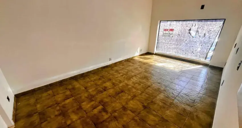 Casa à venda em Santos-SP, Boqueirão: 3 quartos, 2 salas, 3 banheiros, 3 vagas de garagem!