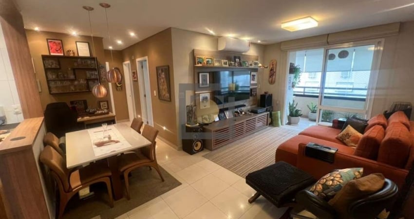 Apartamento à venda em Santos-SP, no Embaré: 2 quartos, 1 suíte, 1 sala, 3 banheiros, 2 vagas de garagem - 84,00 m².