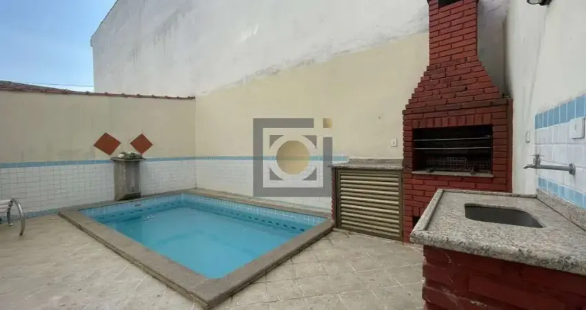 Imperdível oportunidade: Casa à venda em Santos-SP, no Boqueirão, 3 quartos, 3 suítes, 3 salas e 2 vagas de garagem!