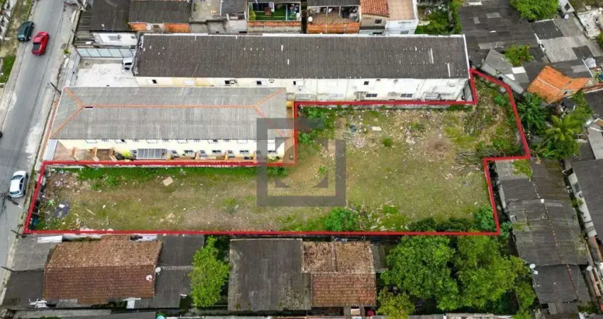 Terreno em condomínio fechado à venda na Rua Carijós, 623, Parque São Vicente, São Vicente