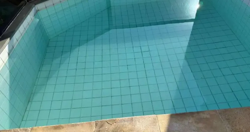 Cobertura para Venda em Pompéia, Santos - 1 Dormitório com 2 Vagas, 3 Banheiros, 175 m²