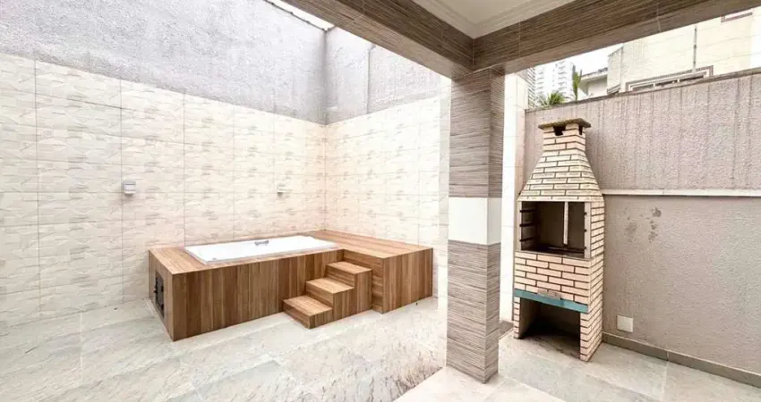 Casa à venda em Boqueirão, Santos — 3 Quartos, 2 Suítes, 2 Vagas, Frente