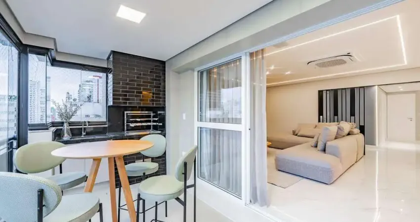 Apartamento 4 Quartos com 3 Suítes, Frente, 3 Vagas — Boqueirão, Santos